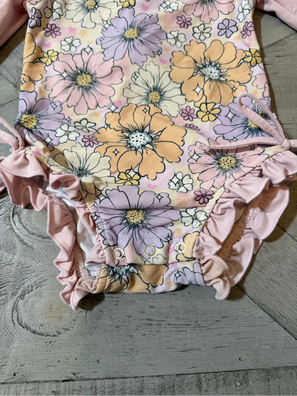 Caden Lane Pink Retro Floral Long-Sleeve One-Piece zip up ruffle butt 12-18m GUC